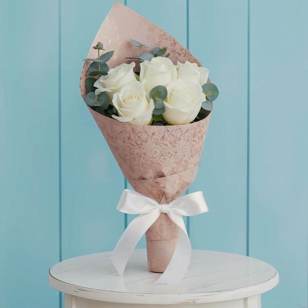 Букет цветов из: Розы в Шахтах