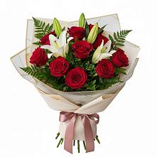 Букет цветов из:  Лилии и Розы в Шахтах