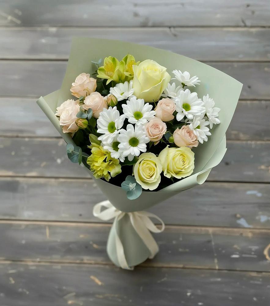 Букет цветов из: Альстромерии, Розы и Хризантемы в Шахтах