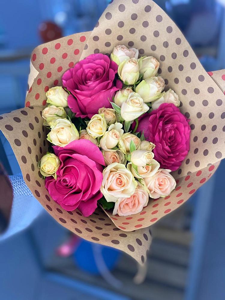 Букет цветов из: Розы в Шахтах