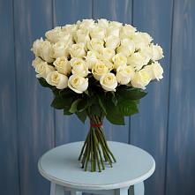 Букет 51 Белая роза Эдлесс Лав в Шахтах