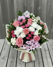 Букет цветов из:  Альстромерии, Гвоздики, Розы и Хризантемы в Шахтах
