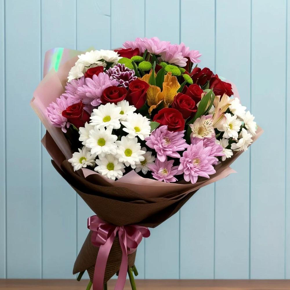 Букет цветов из: Розы, Хризантемы и Альстромерии в Шахтах
