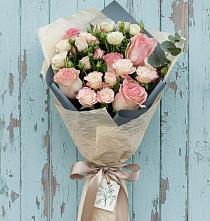 Букет цветов из:  Розы в Шахтах