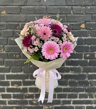 Букет цветов из:  Герберы и Хризантемы #REPLACE_PRED# Шахтах