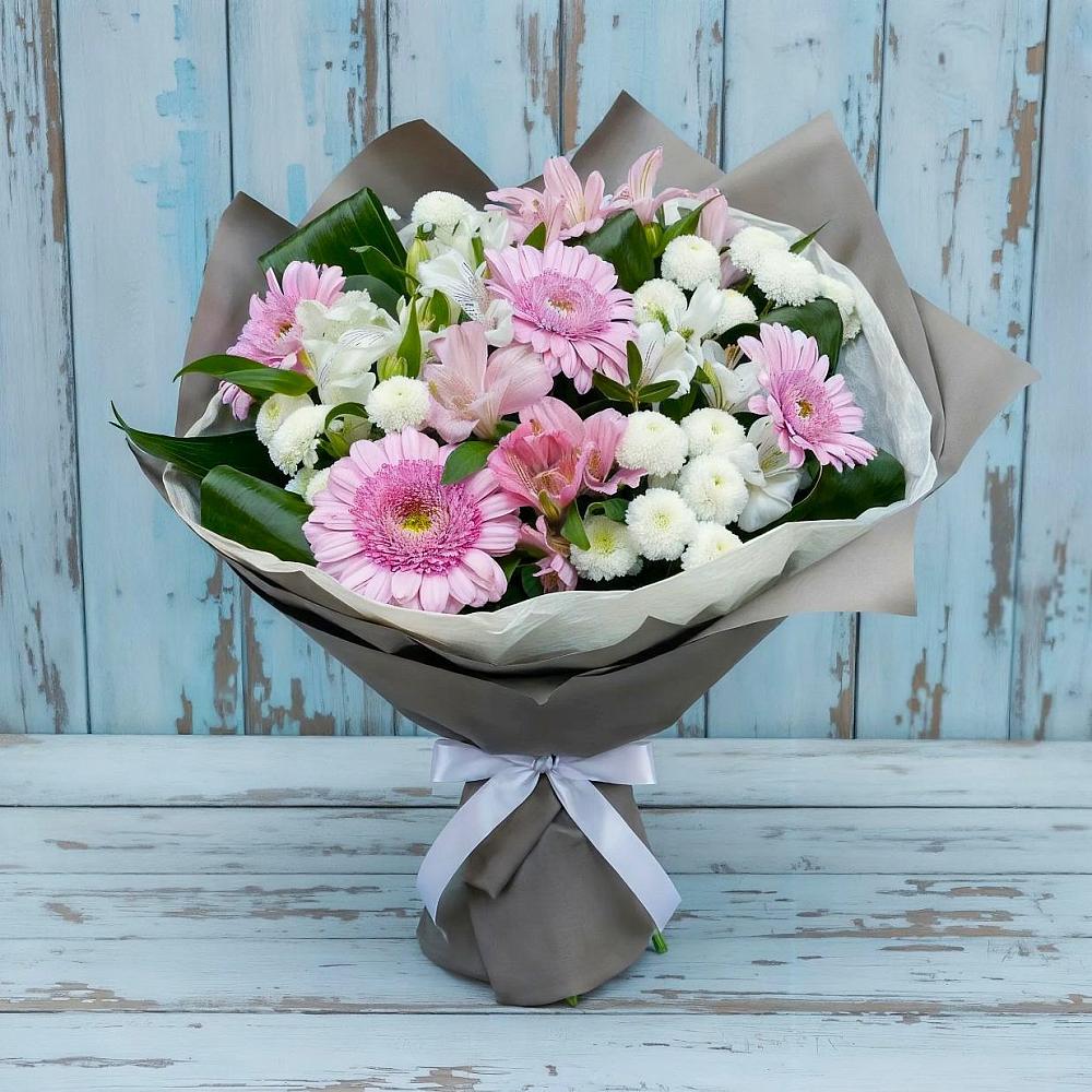 Букет цветов из: Герберы, Альстромерии и Хризантемы в Шахтах