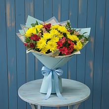 Букет цветов из:  Альстромерии и Хризантемы в Шахтах