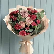 Букет цветов из:  Гвоздики и Розы в Шахтах