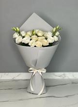 Букет цветов из:  Розы и Лизиантусы #REPLACE_PRED# Шахтах